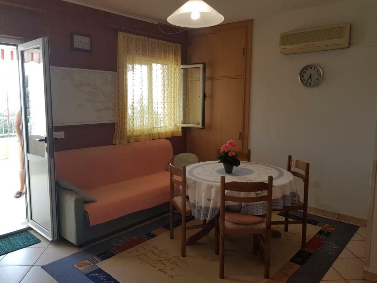 Apartman Nino Donji Okrug  Eksteriør bilde